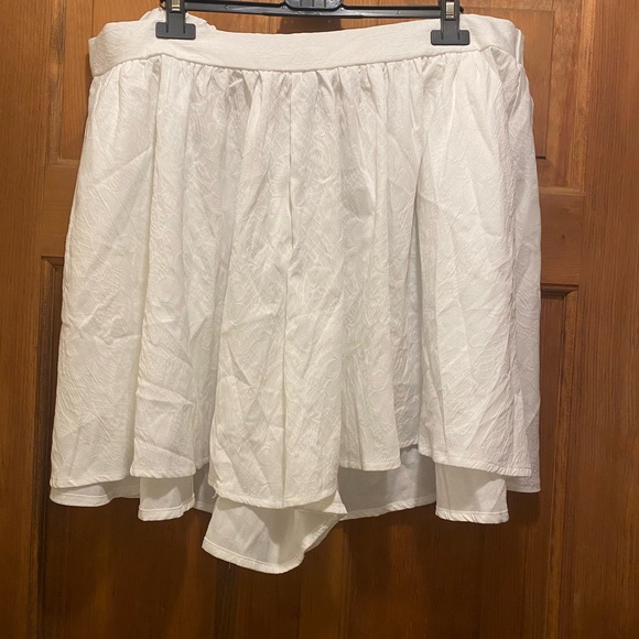 Cider Pants - Cider skirt 2x nwt